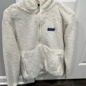 Patagonia women’s hooded fleece size Small